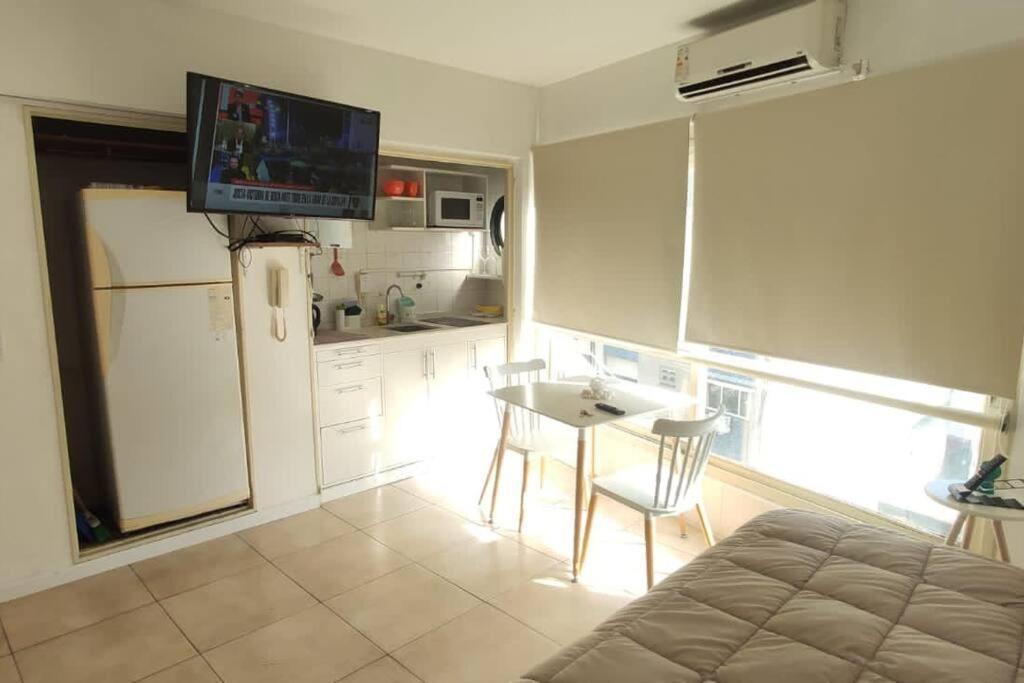 Hermoso Estudio En La Mejor Area De Recoleta- Aguero *